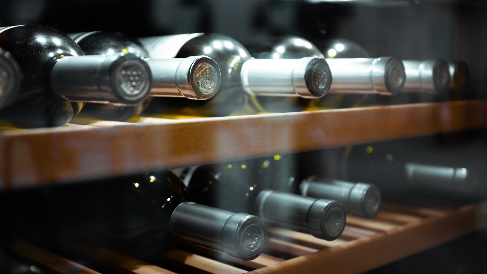 aging kosher wine